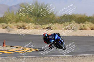 media/Oct-08-2022-SoCal Trackdays (Sat) [[1fc3beec89]]/Turn 10 (945am)/